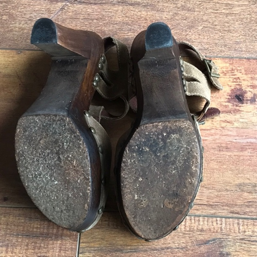 Micheal Kors double buckle leather clogs - Picture 4 of 6